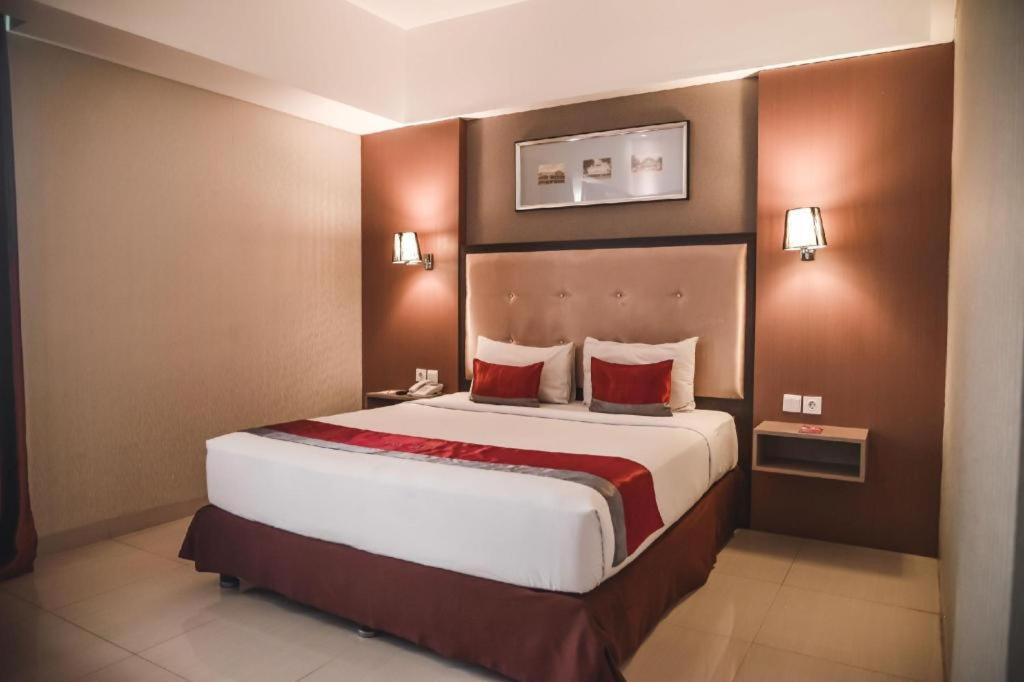 Travello Hotel Bandung Exteriér fotografie