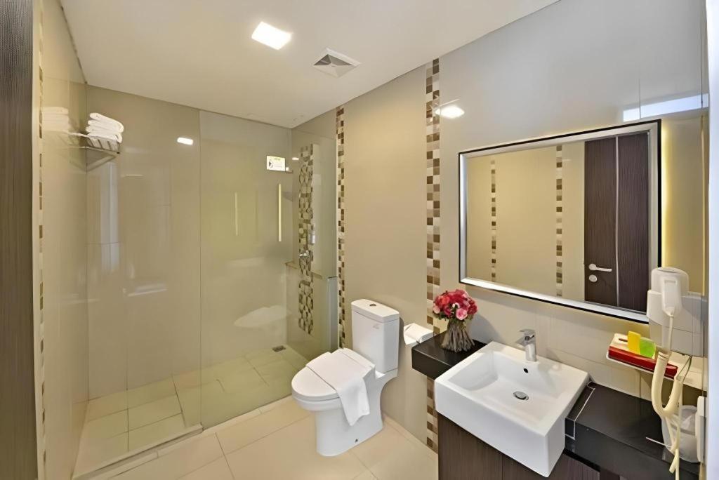 Travello Hotel Bandung Exteriér fotografie