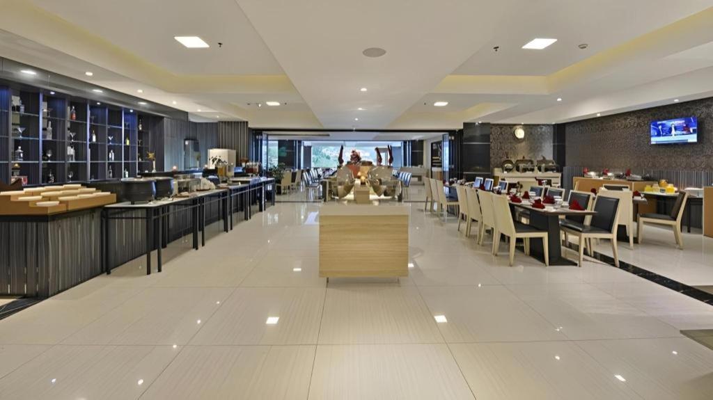 Travello Hotel Bandung Exteriér fotografie