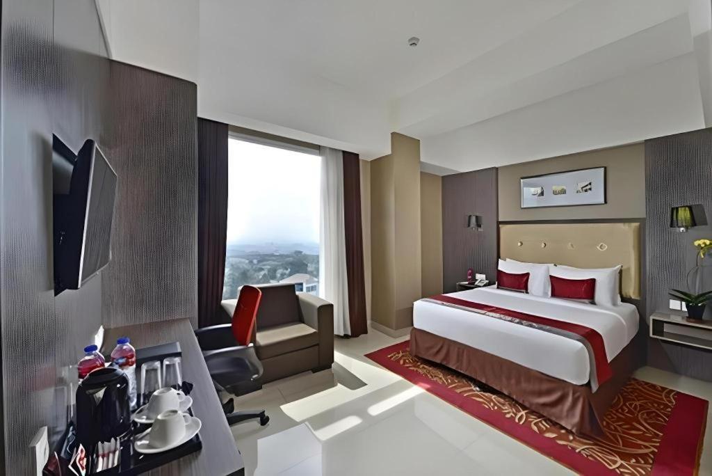 Travello Hotel Bandung Exteriér fotografie